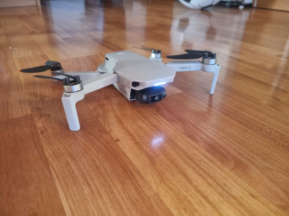 DJI Mini 2 fly more combo