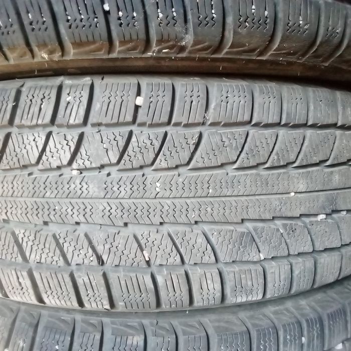 Продам зимние шины