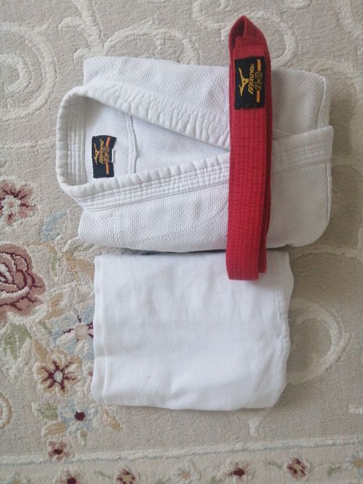 Дзюдо кимоно сатылады