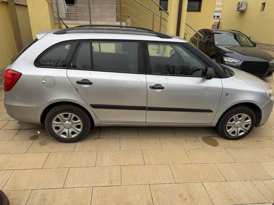 Skoda Fabia 1.2 benzina - an fab 2009 - AC