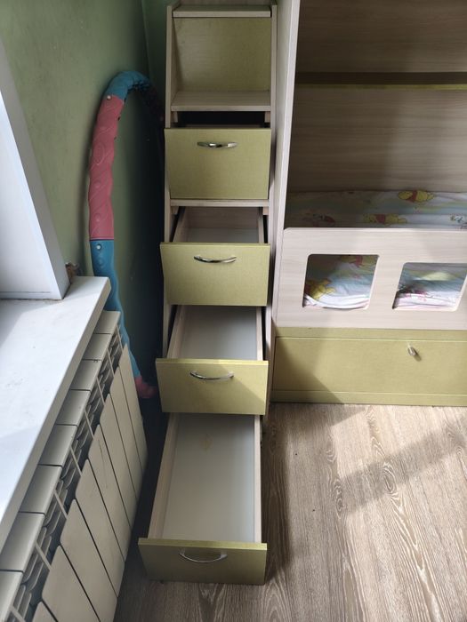 Продам детскую мебель срочно