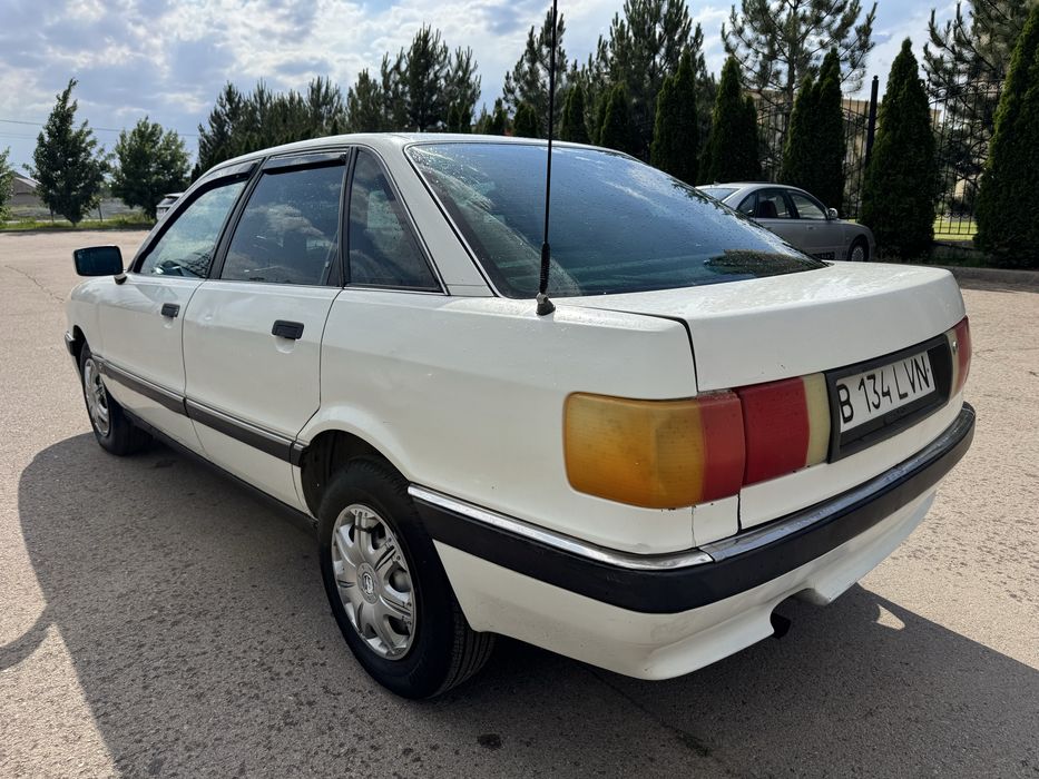 Продам авто Audi 80