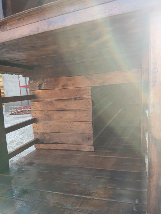 Дом на колёсах для собаки.