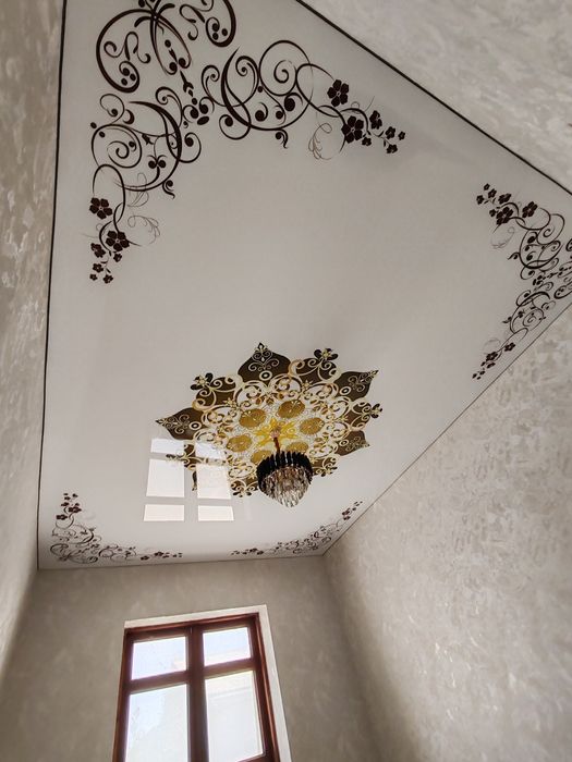 Натяжные потолки