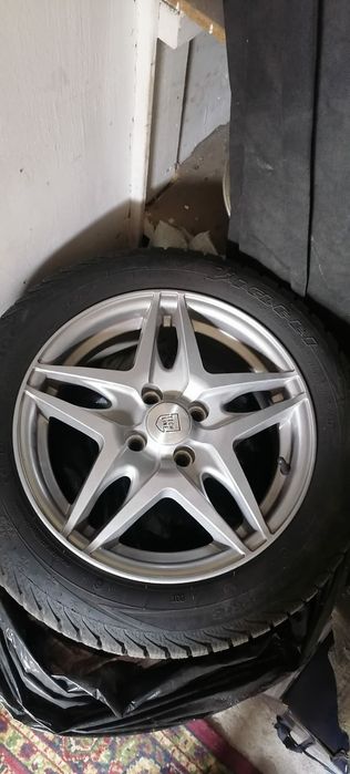 Продам зимние колеса