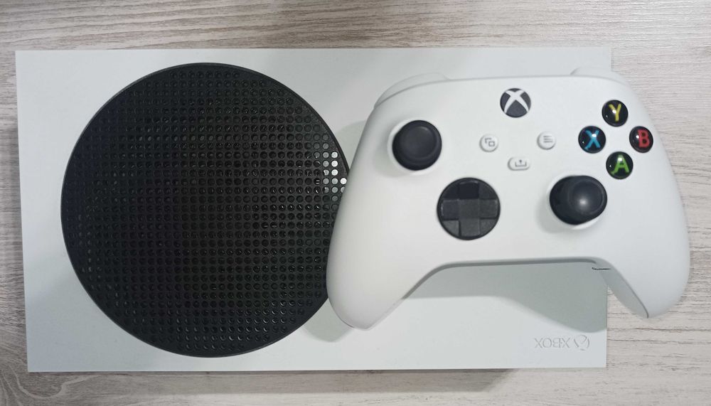 Xbox Series S (consola jocuri video)