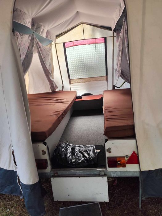 Продавам ремарке палатка