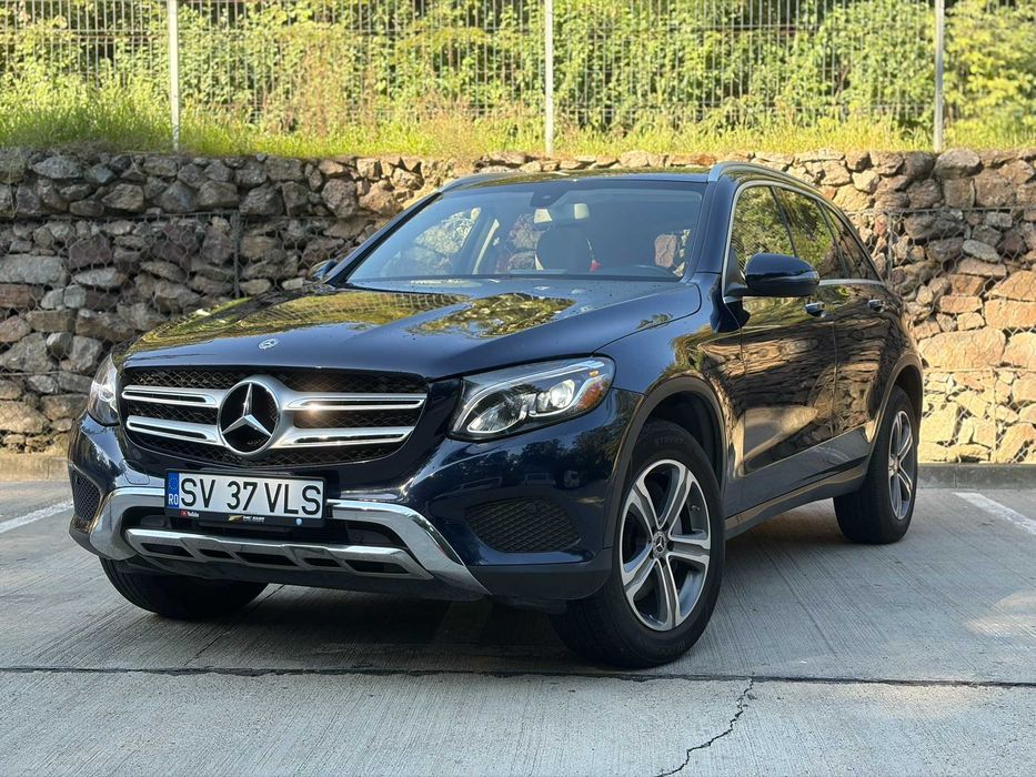 GLC 300 4Matic 4x4 Panoramic/ Camera/ Piele bej/ Memorii scaune/ Burmester