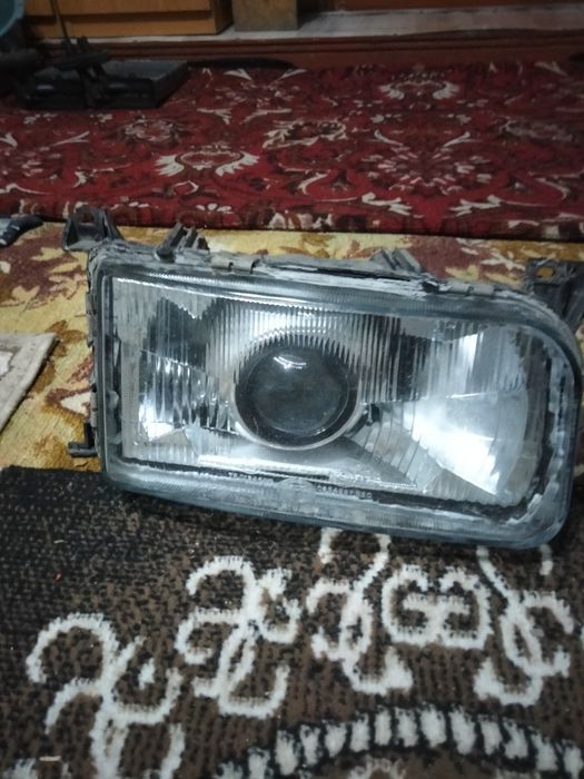 Фары на Пассат Б3