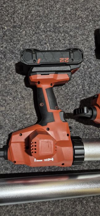 Hilti ,Wurth pistol de silicon pe acumulatori