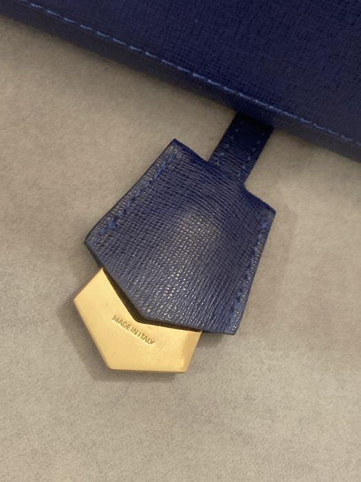 FENDI Оригинална чанта