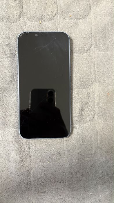 Продам айфон 14