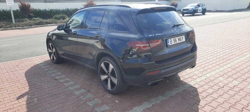 MERCEDES-BENZ GLC 2018