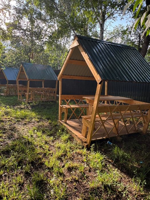 Срочна продам деревянный беседки