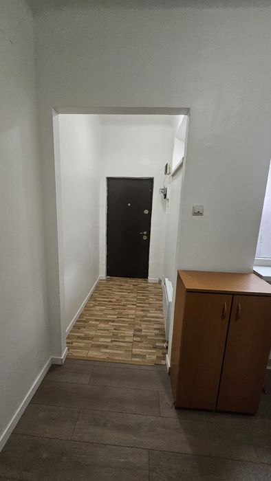 Garsoniera de vanzare