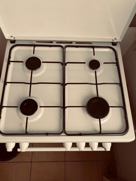 Газ плитка почти новый