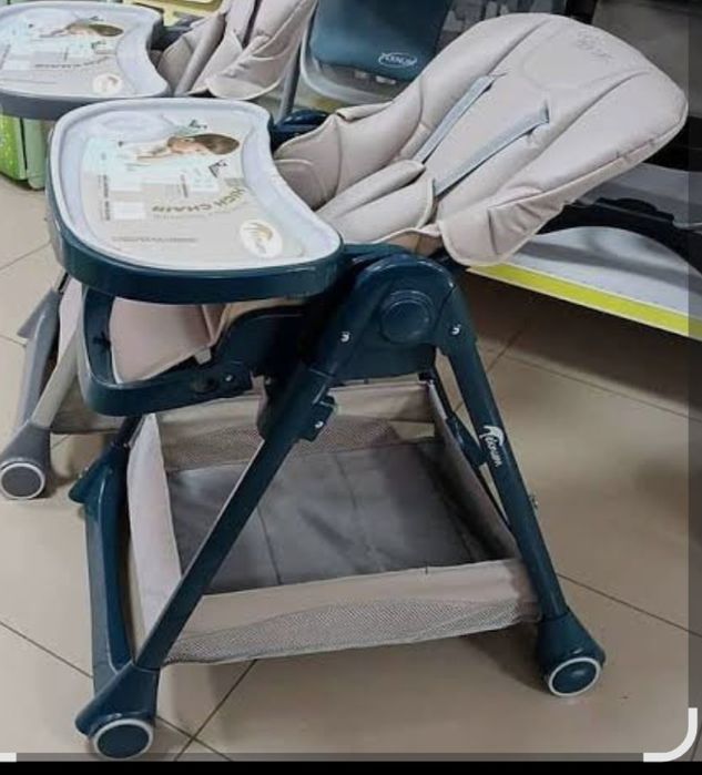 Продам стульчик для кормления