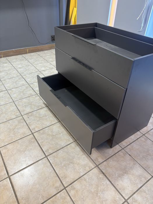 Комод продам срочно