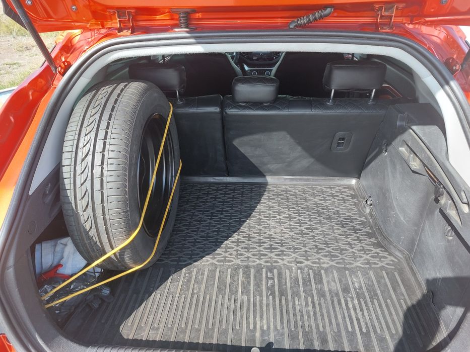 Продам lada vesta sw cross