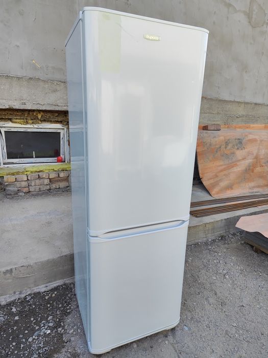 Холодильник рабочий