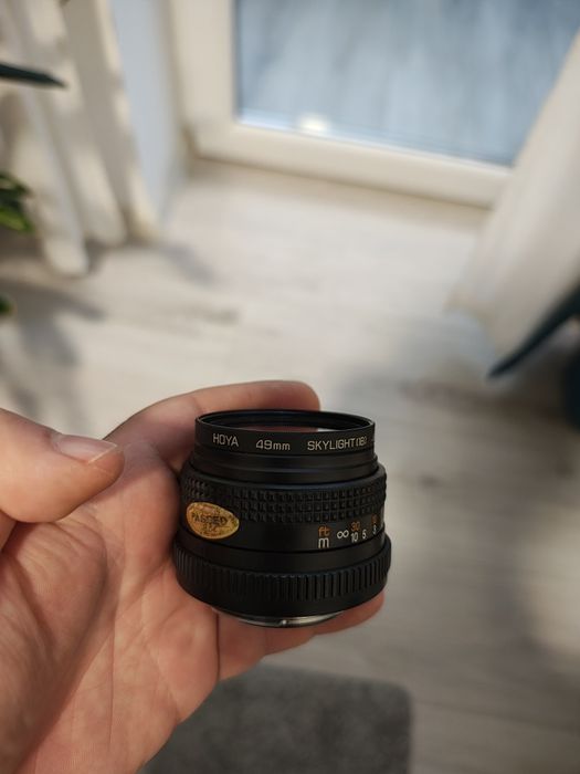 Obiectiv Chinon 50mm + filtru Hoya +  toc