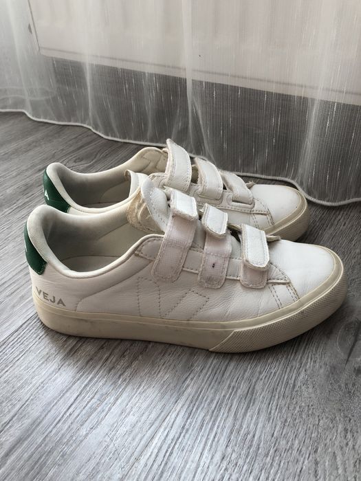 VEJA Recife touch-strap sneakers white/green