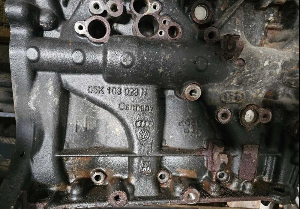 Двигател за Volkswagen Tiguan 2.0 TSI БЕНЗИН с код DGU