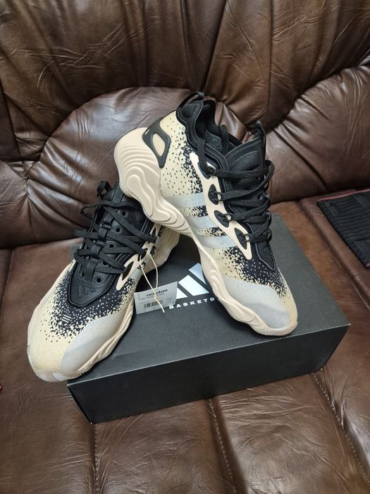 Adidas Trae Young 3