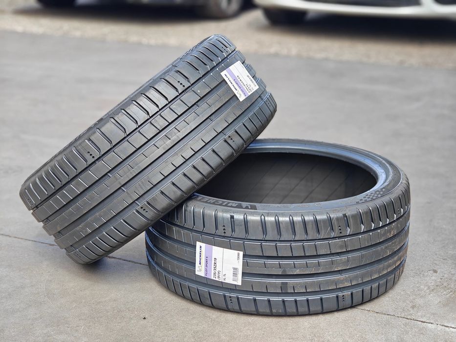 Michelin PS5 245/45 r19