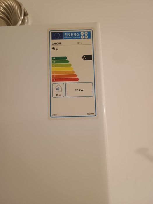 Vând instant cu capacitate 11 litri