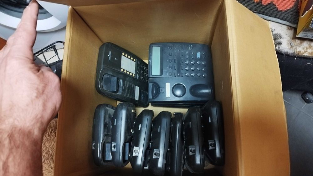 Стационарни телефони телефони Alcatel