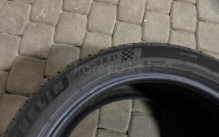 Michelin Pilot Sport 4s