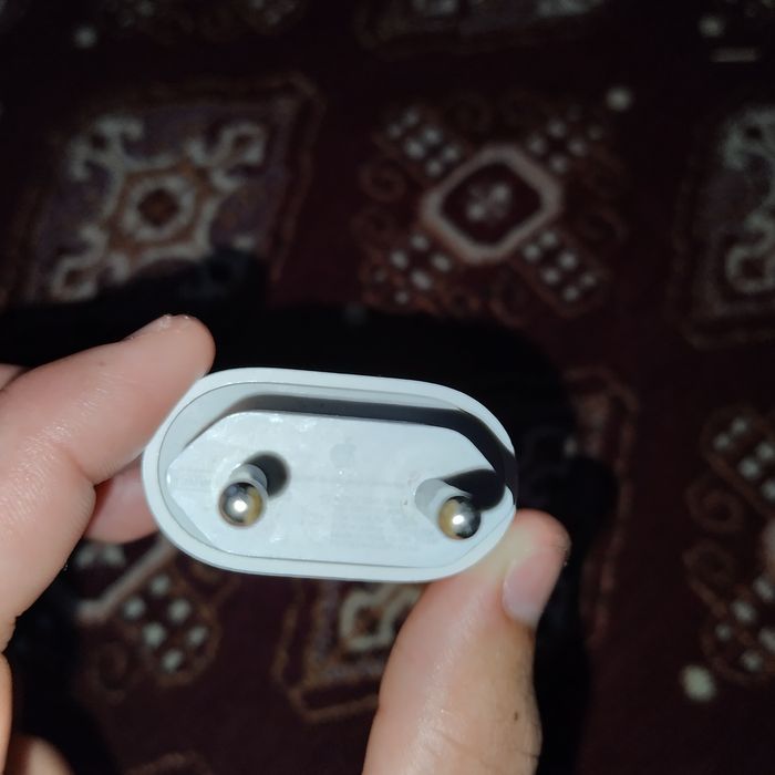 Apple  зарядка 10000