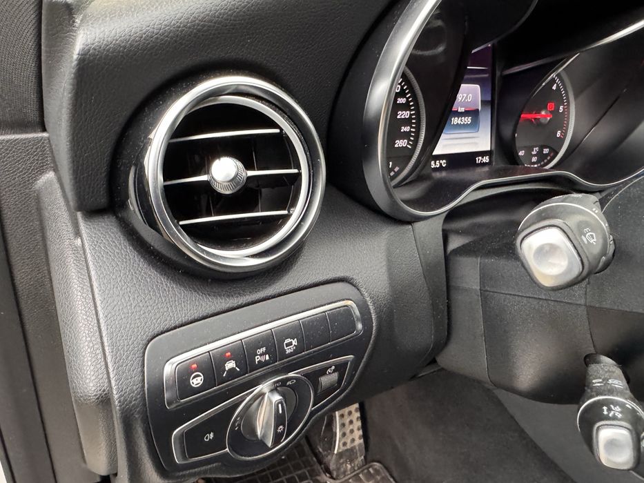 Mercedes GLC250 AMG 4Matic 2017 usor avariat