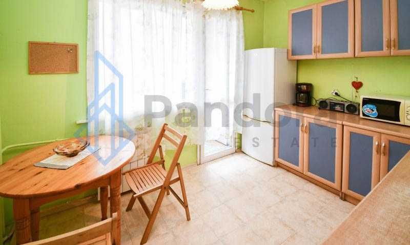 Тристаен апартамент под наем в кв. Младост 1А