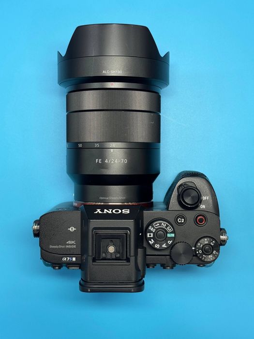 Sony A7 s3 24-70mm f4 obektivi bilan