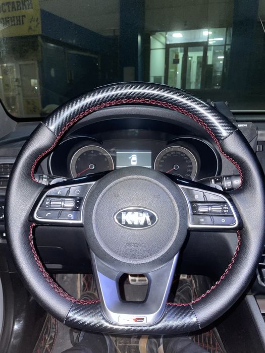 Перетяжка и оплетка руля