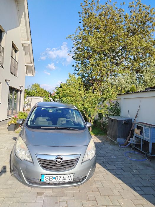 Opel Meriva B ,cuzieAutomată