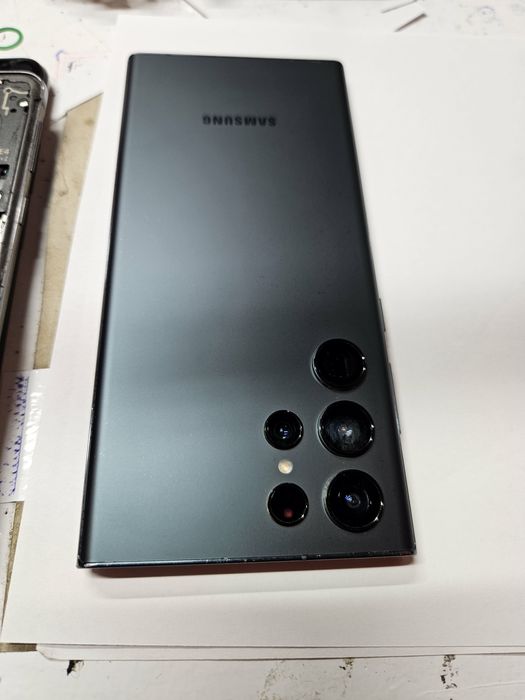 Samsung S22 Ultra за части
