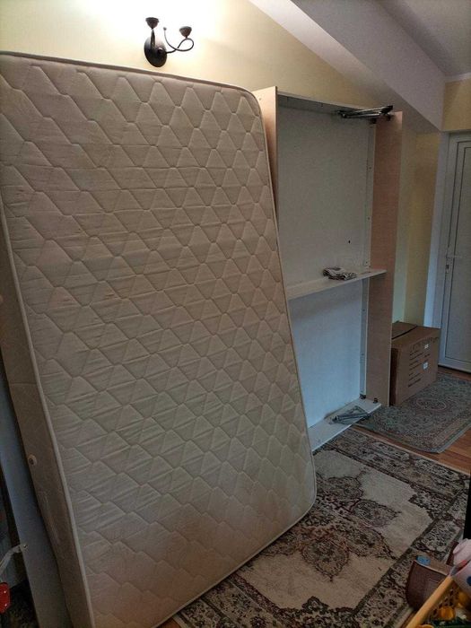 Pat cu saltea și ladă de depozitare 120 x 200 cm