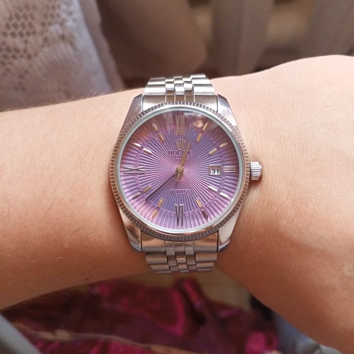 Часы Ролекс в отличном состоянии