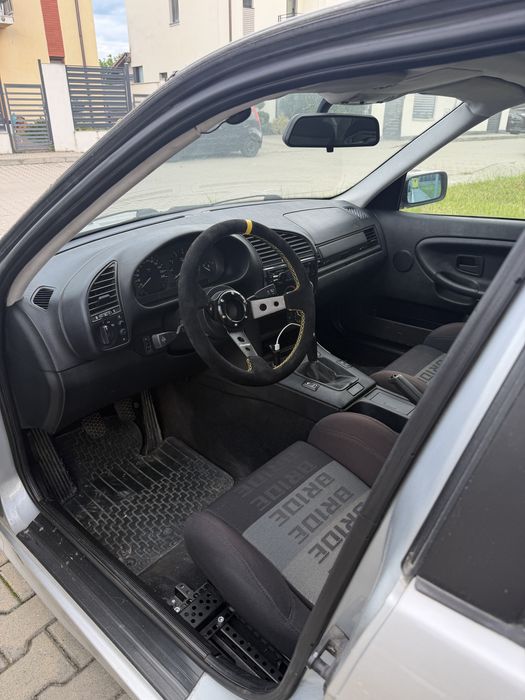 Bmw e36 1.6 (swap 2.0)