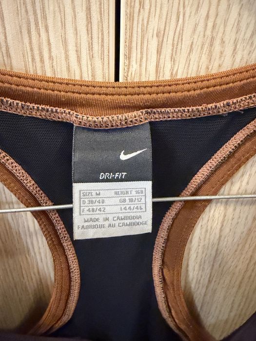 Дамски спортен потник Nike