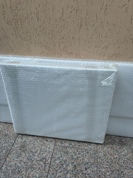 Vand IdealStandard cada noua 70x170 cu kit de ansamblare