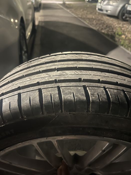 Диск с шиной в идеальном состоянии