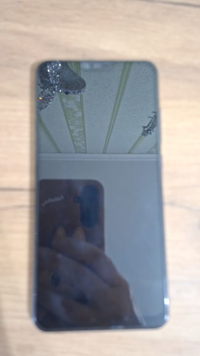 Телефон xiomi mi 8 lite, бу