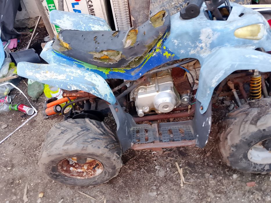 Vând ATV de 125 4T