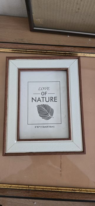 Рамки за картини и снимки