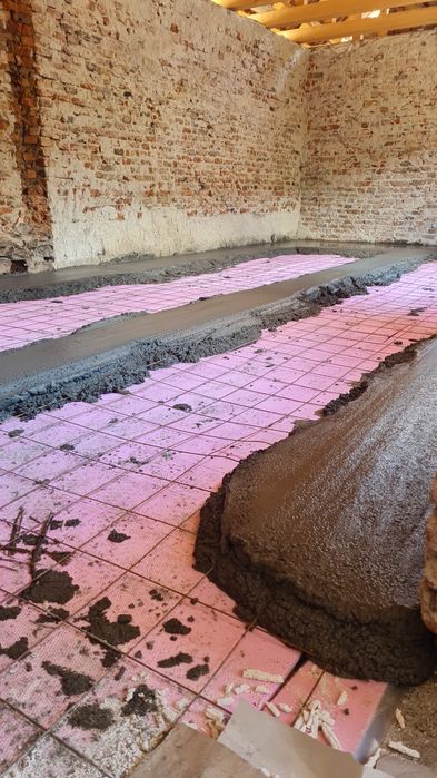 Executam lucrări de construcții interioare si exterioare