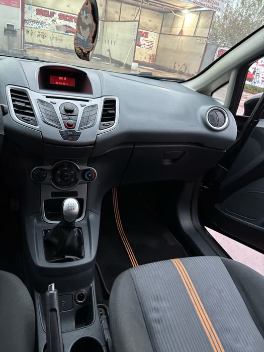 Ford fiesta 2011